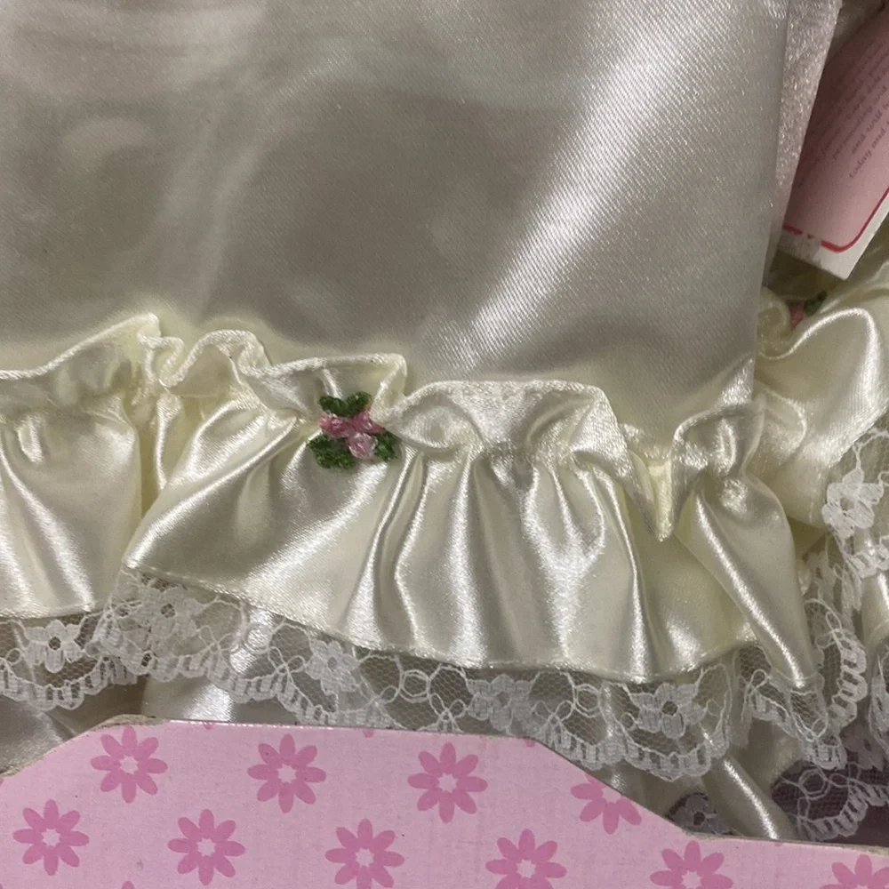 Collectible Memories Exclusive Porcelain Bride Doll - 16” EUC wOriginal Box